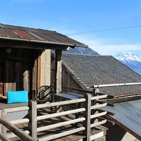Hostel De L'armailli *